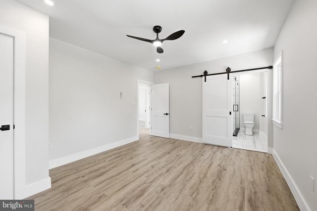 861 N 7TH ST, Philadelphia, PA 19123