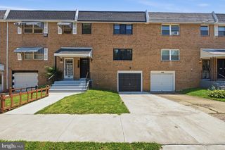 861 N 7TH ST, Philadelphia, PA 19123