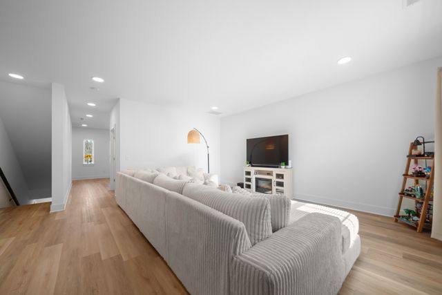 752 N DuPont Ave, Madison, TN 37115