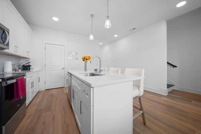 752 N DuPont Ave, Madison, TN 37115