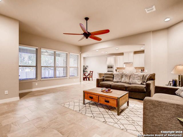 8943 High Branch, San Antonio, TX 78254