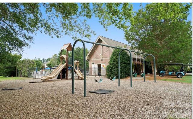 16018 River Tree Lane, Charlotte, NC 28278