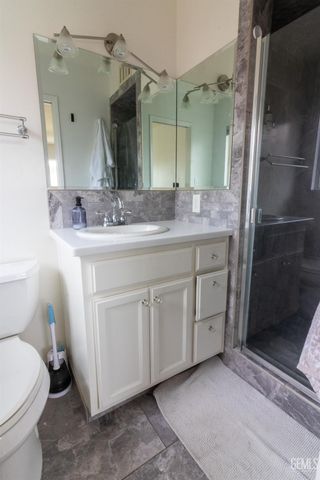 4501 Knoll Drive, Bakersfield, CA 93308