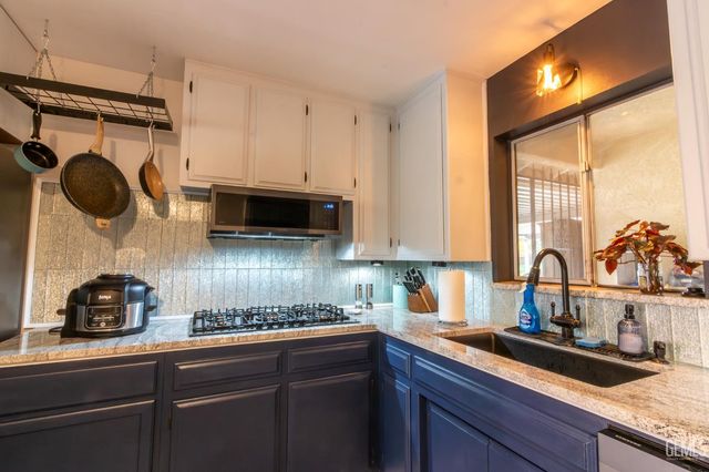 4501 Knoll Drive, Bakersfield, CA 93308