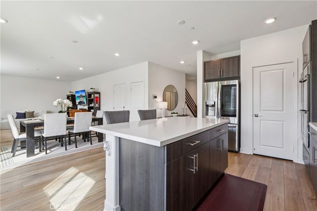 2464 Yellowstone Way, Rialto, CA 92377