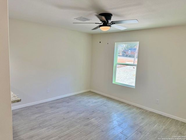 687 Burr Oak, Canyon Lake, TX 78133