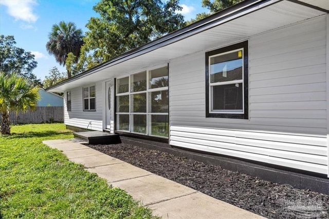 2403 N 7th Ave, Pensacola, FL 32503