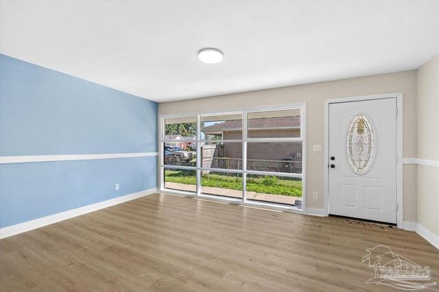 2403 N 7th Ave, Pensacola, FL 32503