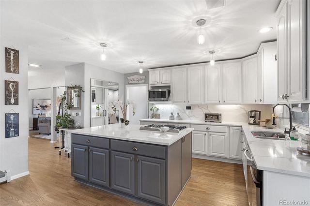 8170 Red Rock Court, Larkspur, CO 80118