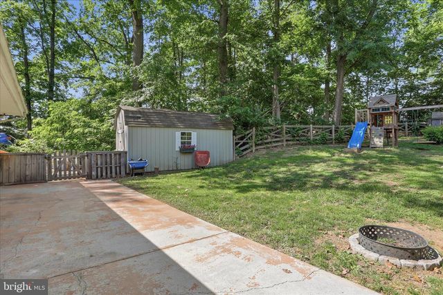 1084 RIDGE RD S, Martinsburg, WV 25403