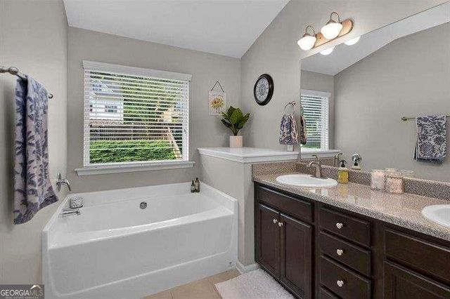 307 Lakeside Lane, Woodstock, GA 30188