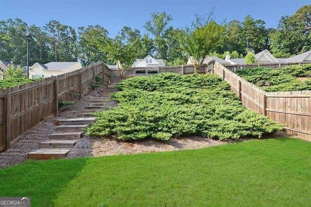 307 Lakeside Lane, Woodstock, GA 30188