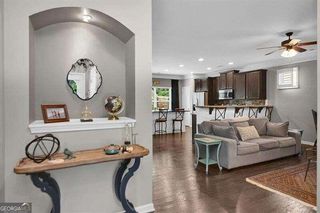 307 Lakeside Lane, Woodstock, GA 30188