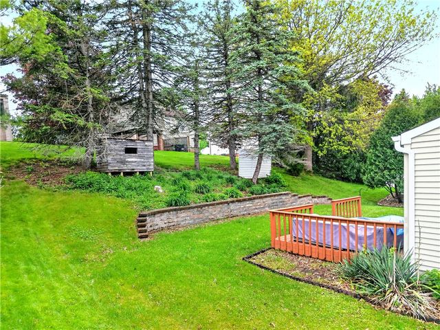 226 Briar Path, North Fayette, PA 15126