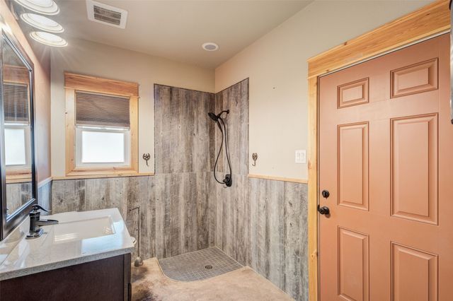 423 A HCR 1439, Covington, TX 76636