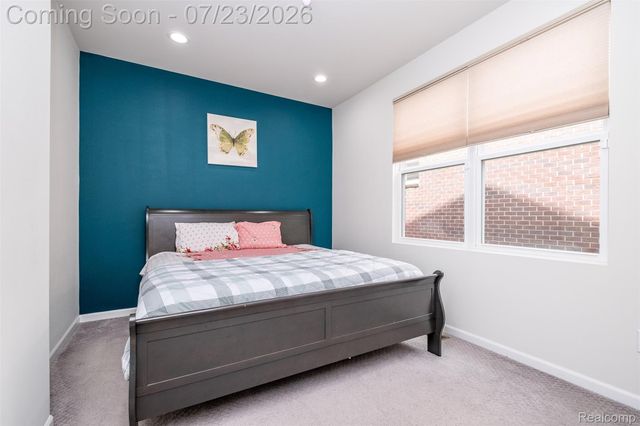 28296 Verona Drive, Novi, MI 48377