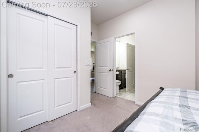 28296 Verona Drive, Novi, MI 48377