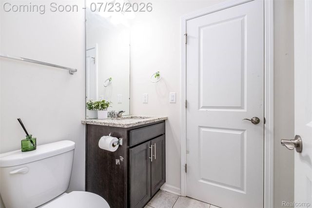 28296 Verona Drive, Novi, MI 48377