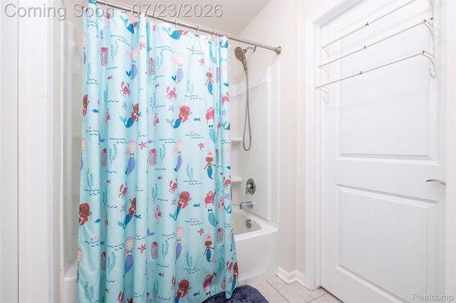 28296 Verona Drive, Novi, MI 48377