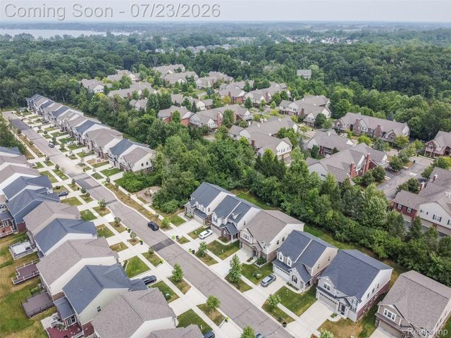 28296 Verona Drive, Novi, MI 48377