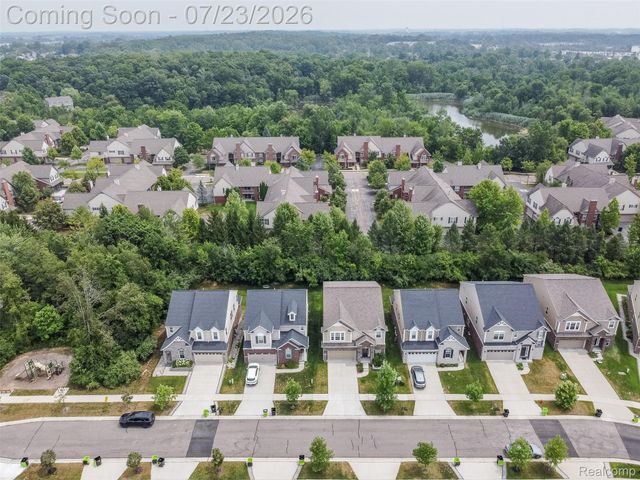 28296 Verona Drive, Novi, MI 48377