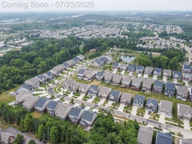 28296 Verona Drive, Novi, MI 48377