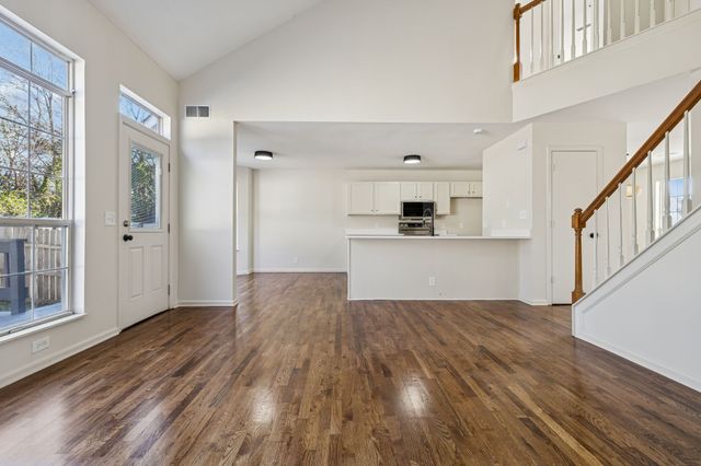 761 Sweetwater Cir, Old Hickory, TN 37138