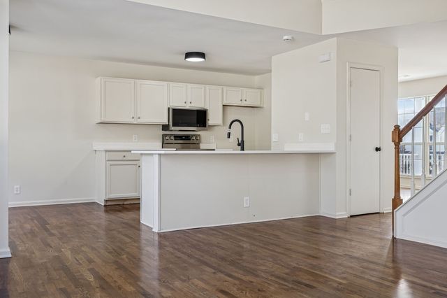 761 Sweetwater Cir, Old Hickory, TN 37138