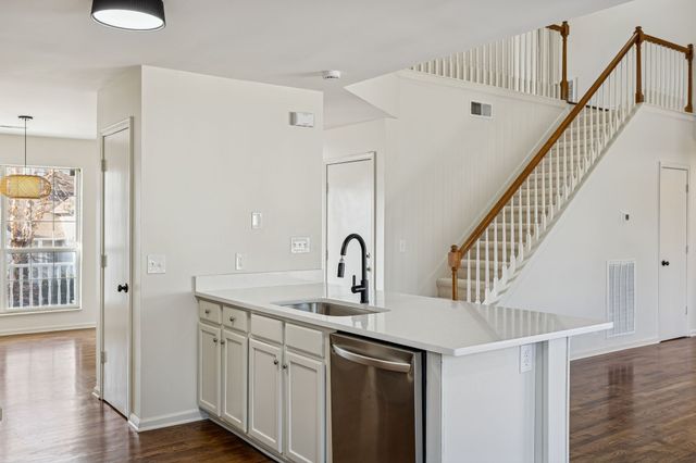 761 Sweetwater Cir, Old Hickory, TN 37138