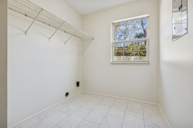 761 Sweetwater Cir, Old Hickory, TN 37138