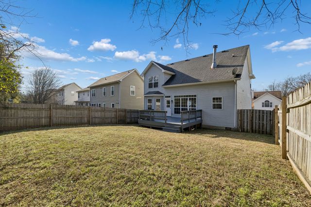 761 Sweetwater Cir, Old Hickory, TN 37138