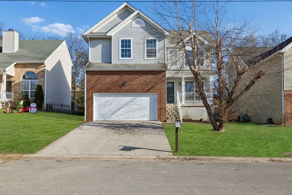 761 Sweetwater Cir, Old Hickory, TN 37138