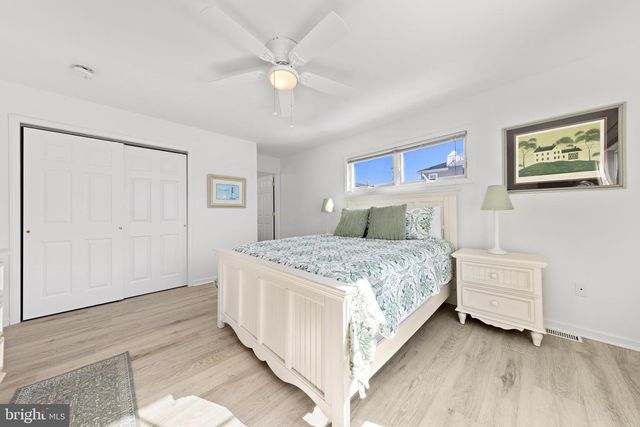 7 W JULIA AVE, Long Beach Township, NJ 08008