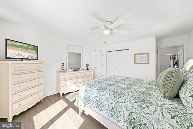 7 W JULIA AVE, Long Beach Township, NJ 08008