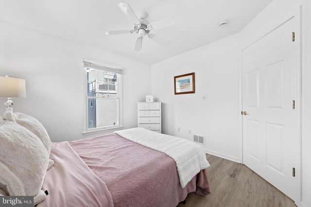 7 W JULIA AVE, Long Beach Township, NJ 08008