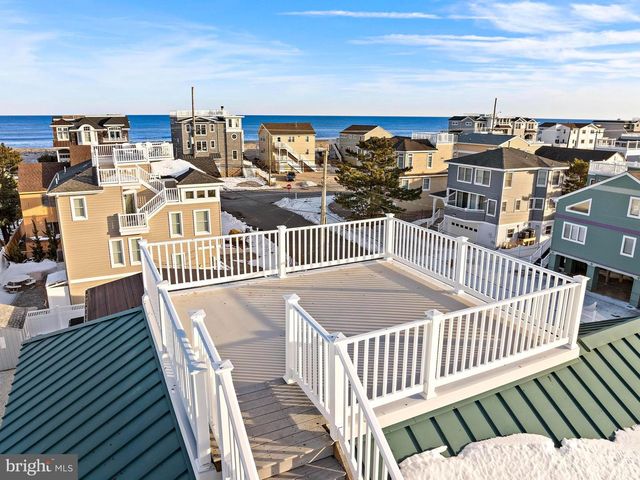 7 W JULIA AVE, Long Beach Township, NJ 08008