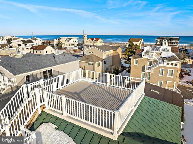 7 W JULIA AVE, Long Beach Township, NJ 08008