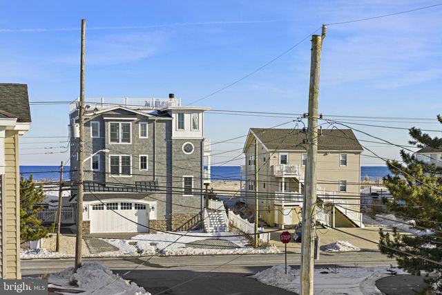 7 W JULIA AVE, Long Beach Township, NJ 08008