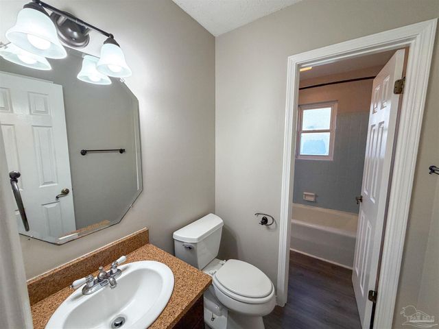 1965 Brentco Rd, Cantonment, FL 32533