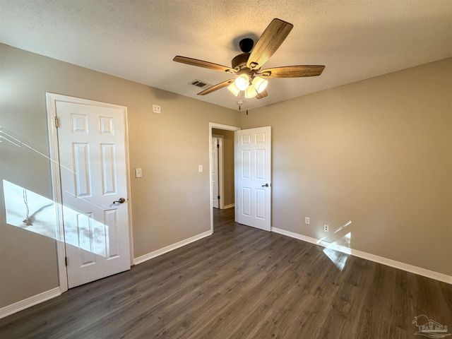 1965 Brentco Rd, Cantonment, FL 32533