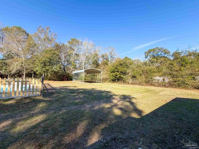 1965 Brentco Rd, Cantonment, FL 32533