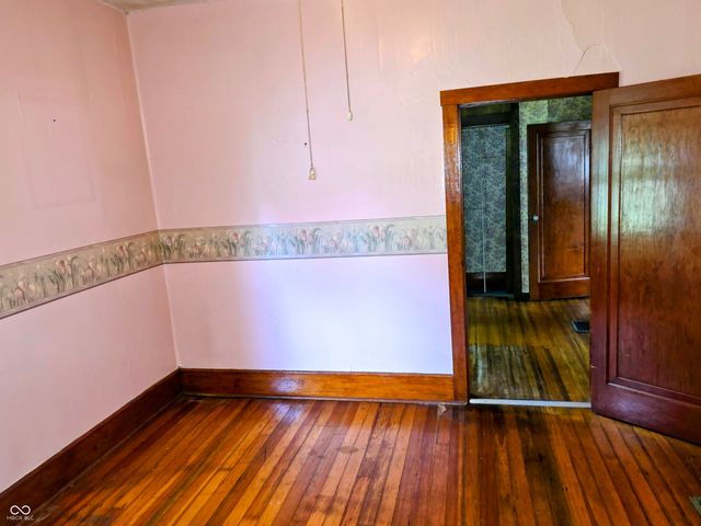 114 N Harrison, Brazil, IN 47834