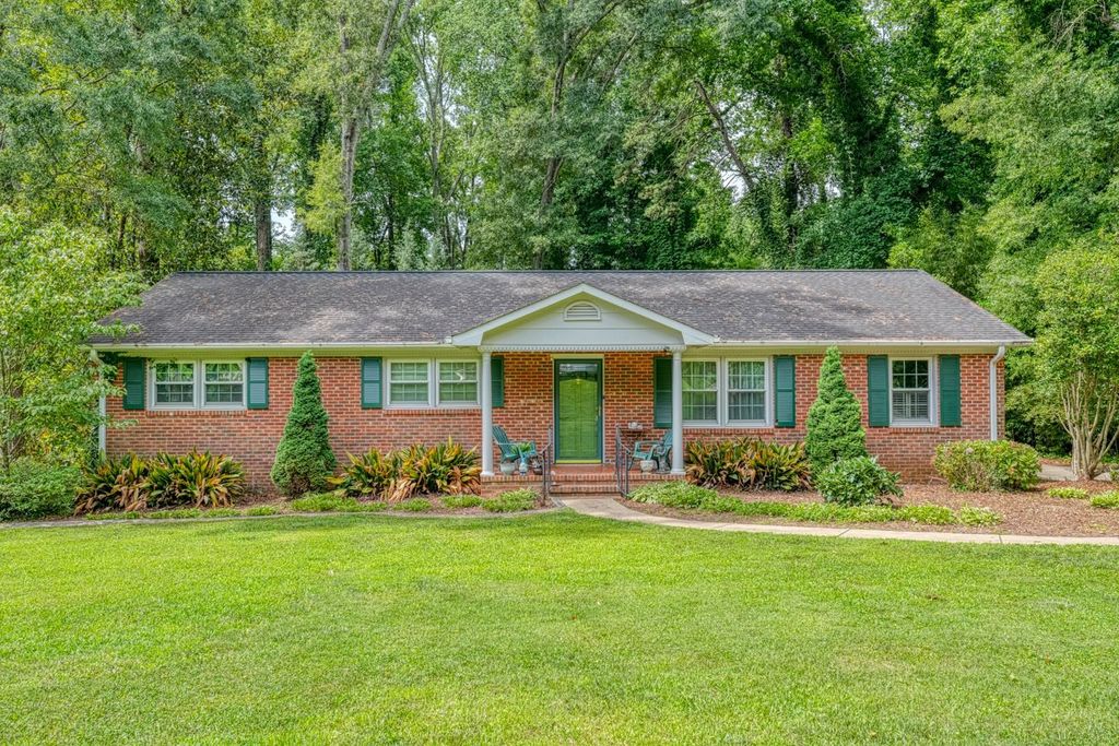 150 Shelton Drive, Spartanburg, SC 29307