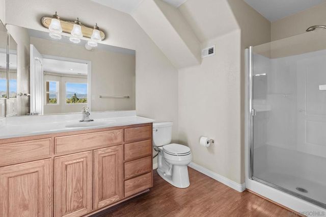 1033 Via Contenta, Escondido, CA 92029