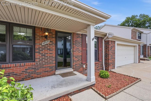 28047 Maple Forest Boulevard E 51, Harrison Charter Township, MI 48045