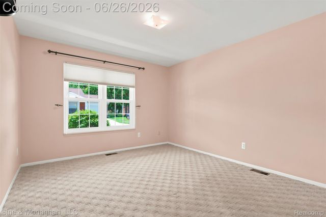 28047 Maple Forest Boulevard E 51, Harrison Charter Township, MI 48045