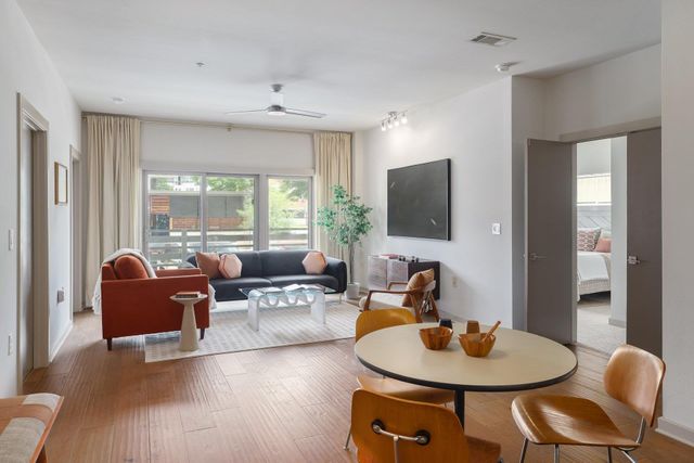 3600 S Lamar BLVD 100, Austin, TX 78704