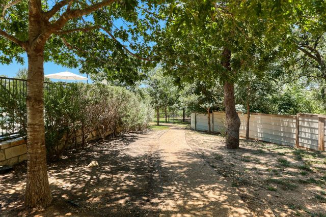 3600 S Lamar BLVD 100, Austin, TX 78704