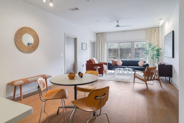 3600 S Lamar BLVD 100, Austin, TX 78704