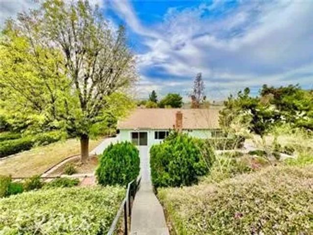 2530 Thayer Court, Riverside, CA 92507